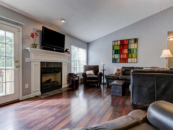 4th image of 3004 Walmar Dr