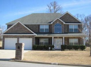 4151 Defoors Farm Dr, Powder Springs, GA 30127
