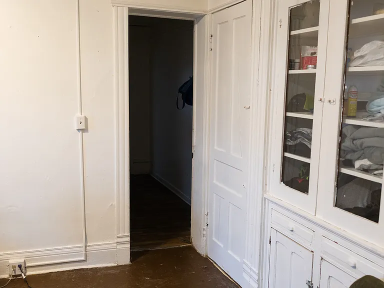 204-206 Barrett St #5 — Photo 14
