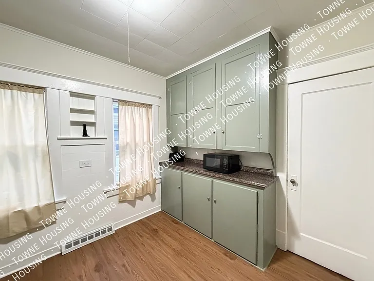 99 Custer St #1 — Photo 11