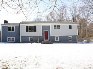 466 Gardiner Rd, Richmond, RI 02892