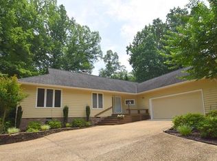 5707 Harbour Bluff Ter, Midlothian, VA 23112