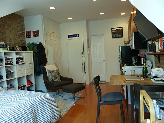 Rented by Immac Realty | media 28
