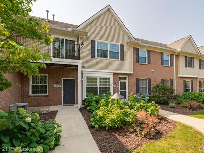 1032 Shiawassee Cir, Howell, MI, 48843
