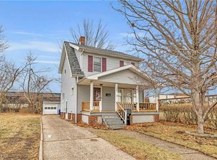 1698 Wickford Rd, Cleveland, OH 44112