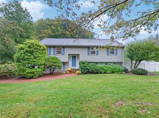 86 Parker Rd, Framingham, MA 01702