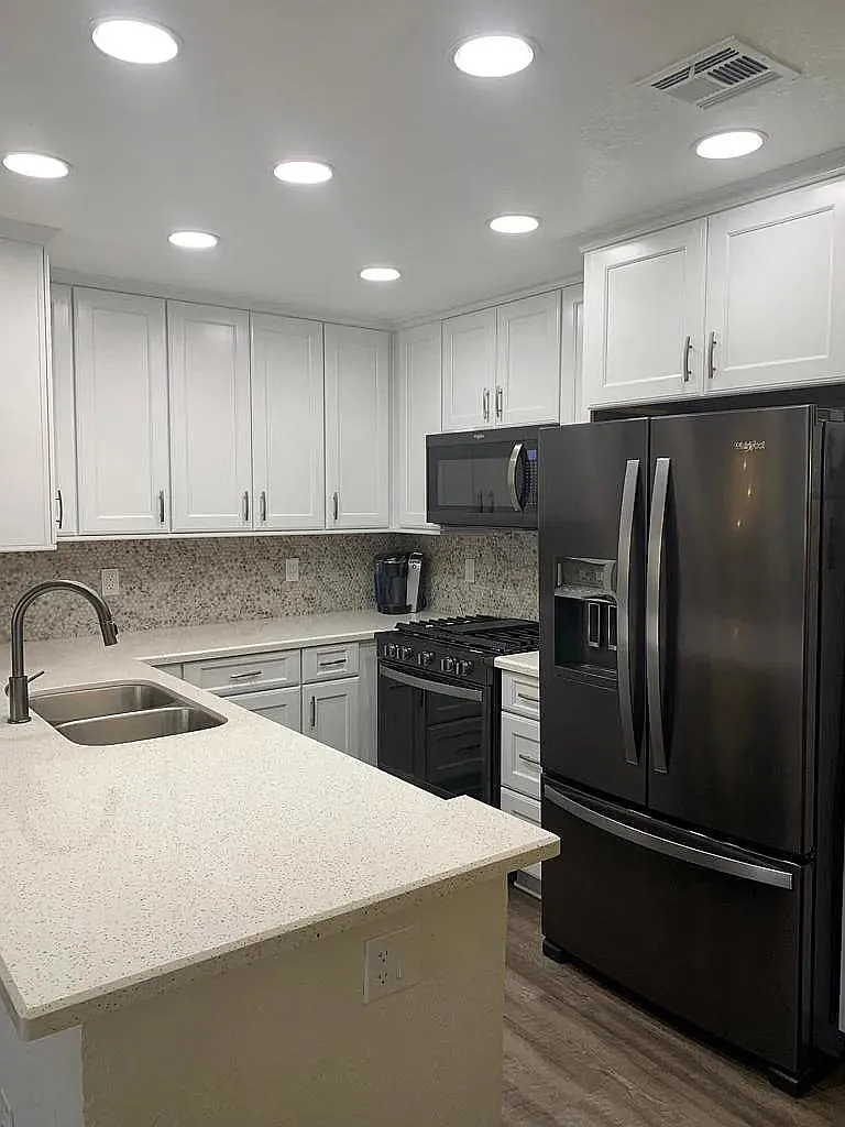 31200 Landau Blvd — Photo 4
