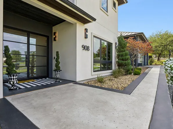 908 Cypress Grove Dr, Austin, TX 78732