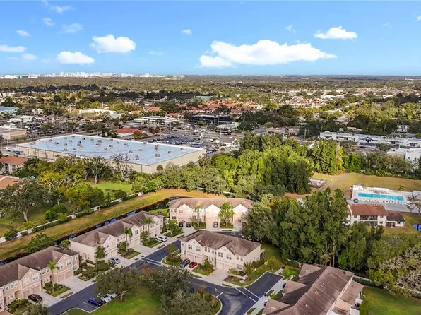 3884 Deberry Dr #0, Sarasota, FL 34233