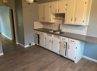 7411 Pearl Rd, Cleveland, OH 44130