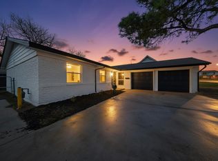 3318 Ridgefield St, Irving, TX 75062