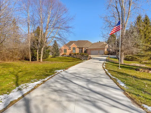 7701-30 Mile Rd, Washington, MI 48095