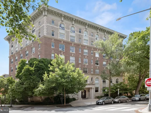 2039 New Hampshire Ave NW #105, Washington, DC 20009
