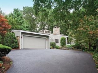 522 Dudley Rd, Newton, MA 02459