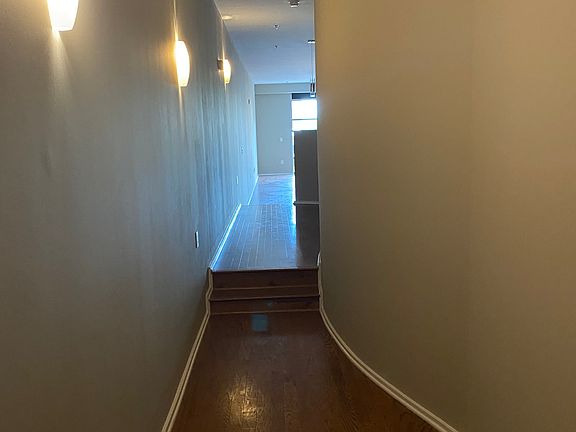 2nd image of 440 Walnut St Unit 402