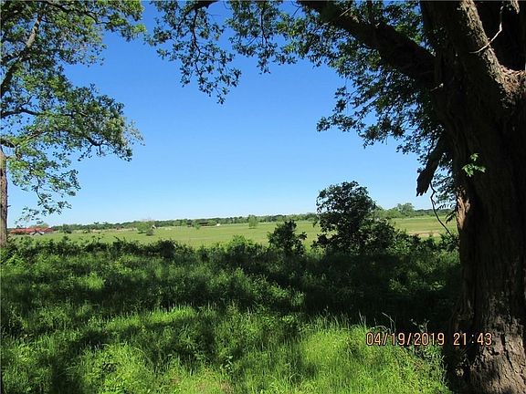 5th image of 242B Doc Bryson Ln #1-2