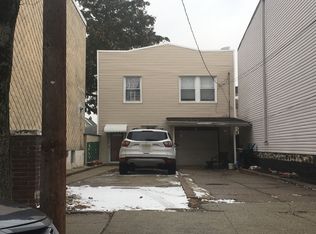 214 6th St, Fairview, NJ 07022