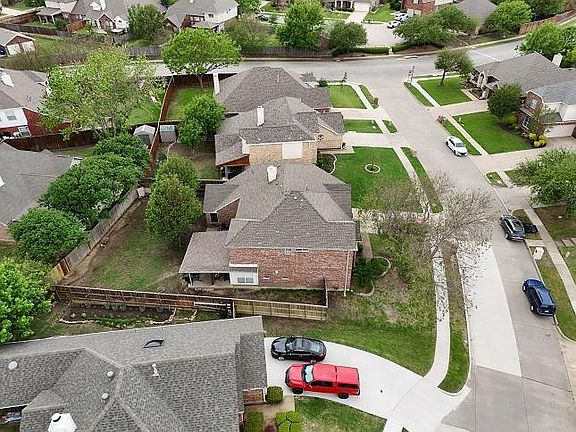 4th image of 3404 Meandering Dr