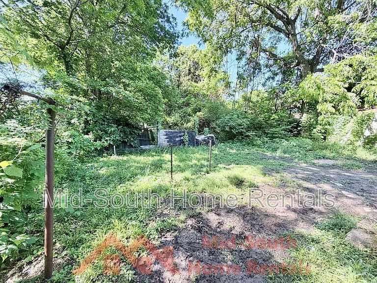 331 W Dison Ave — Photo 12