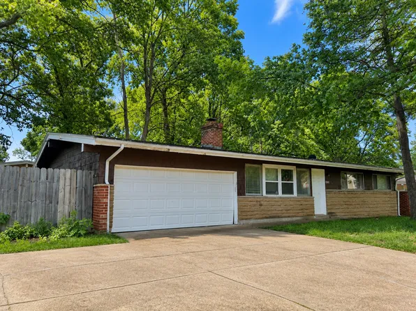 10448 Halls Ferry Rd, Saint Louis, MO 63136
