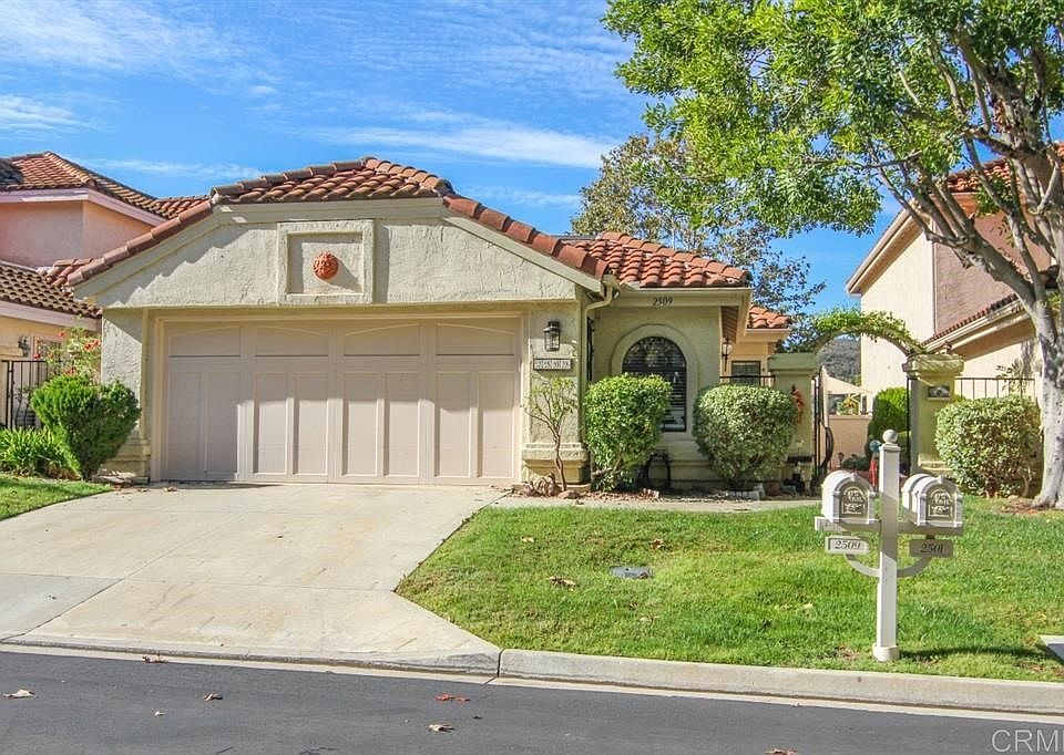 1st image of 2509 Holly Valley Dr