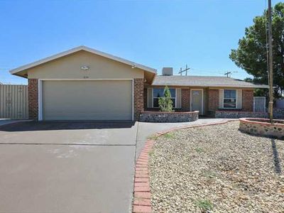 1554 Dale Douglas Dr, El Paso, TX, 79936