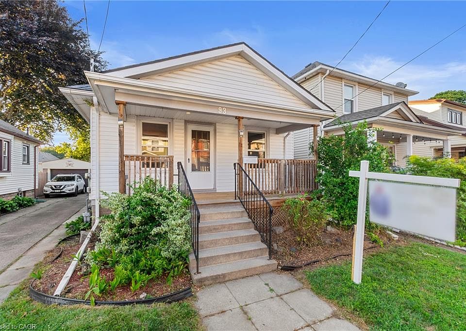 1st image of 93 Sherwood Ave