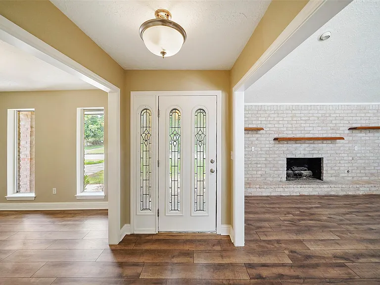 3602 Cobleskill Ct — Photo 5