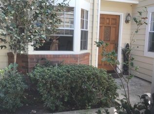 451 Medford Ct, Long Beach, CA 90803