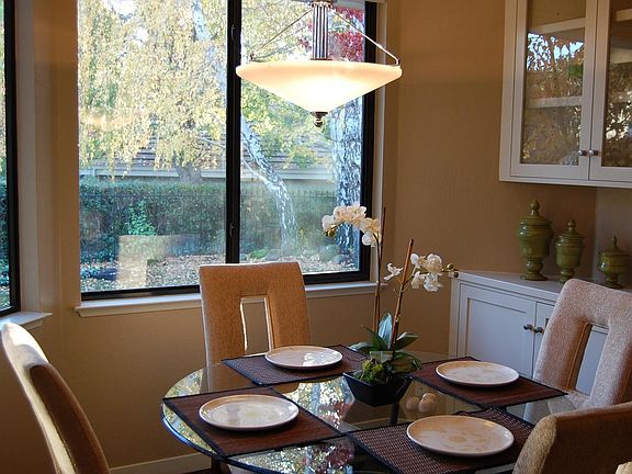 Dining Nook
