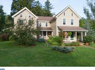 360 Joanna Rd, Morgantown, PA 19543