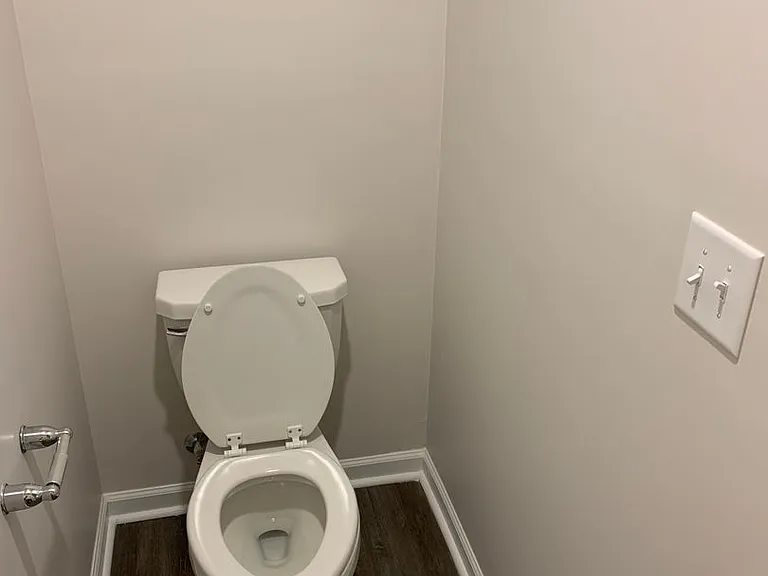 12391 Waterbury Dr — Photo 12