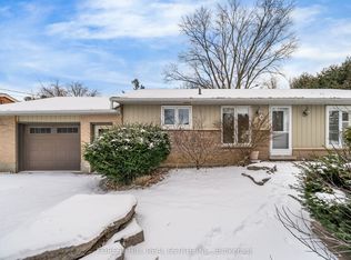 49 May Ave, East Gwillimbury, ON L0G 1V0