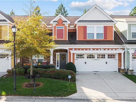 2nd image of 1423 Carrolton Way