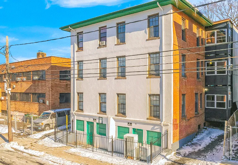 26-28 Lawrence St #26-5 — Photo 15