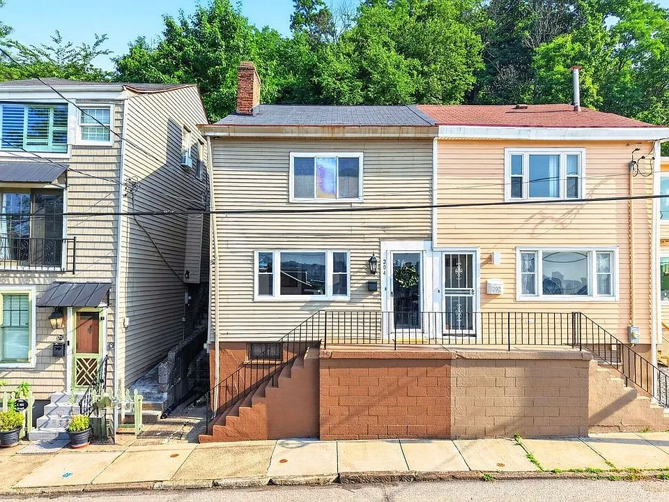 204 E Jefferson St #1