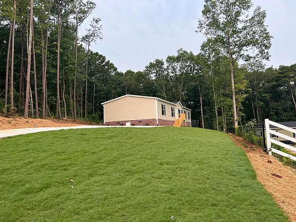 2nd image of 334 Stonegate Dr