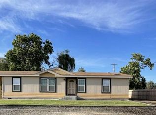 150 W Ball Ave, Stanfield, OR 97875