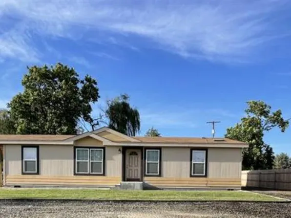 150 W Ball Ave, Stanfield, OR 97875