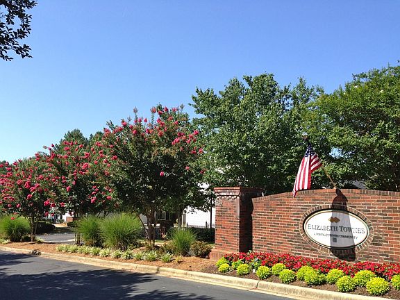 entrance to Elizabeth Townes