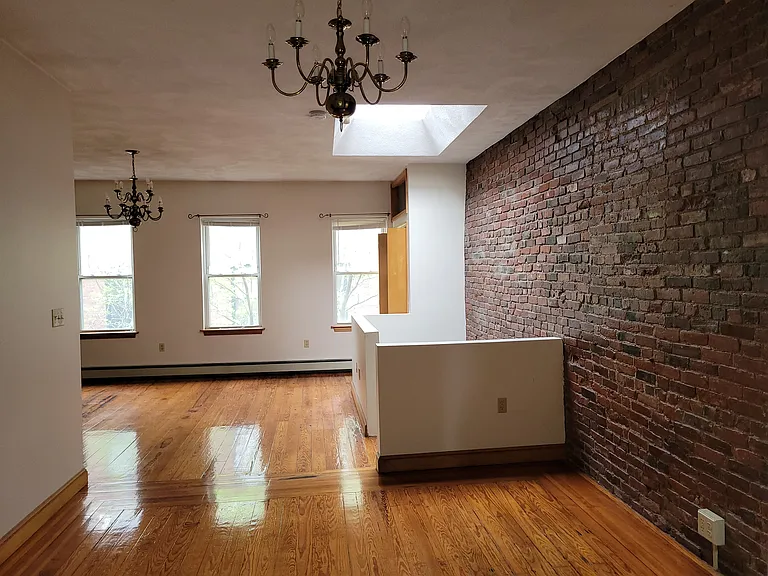 67-3 Baldwin St #673 — Photo 32