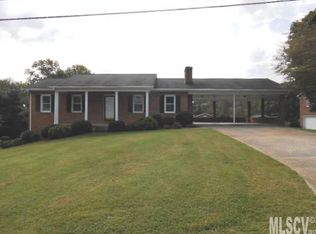 2605 Western Ct, Lenoir, NC 28645
