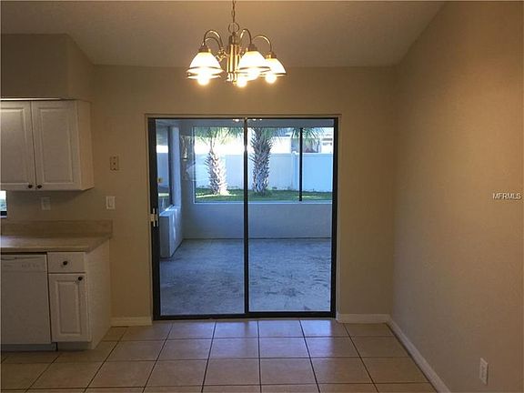 5th image of 664 N Delmonte Ct