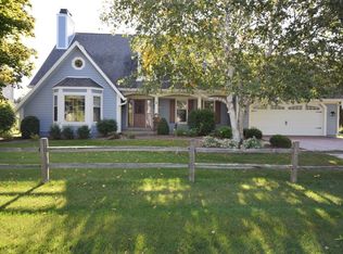 13455 W Wembly Dr, New Berlin, WI 53151
