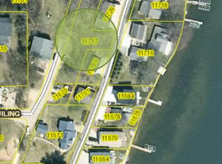 11717 Maywood Dr NE, Sparta, MI