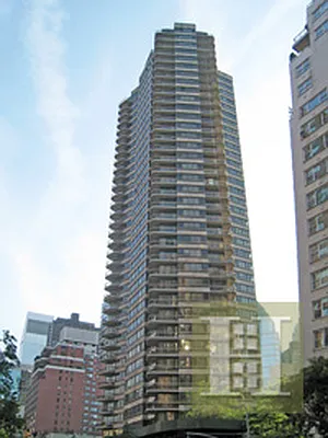 Sold by Halstead Real Estate | media 8