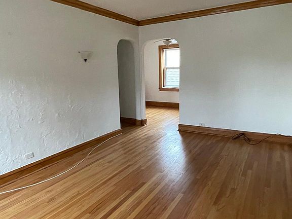 3rd image of 6678 N Olympia Ave #3M