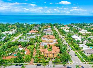 270 5th Ave S #H-2, Naples, FL 34102
