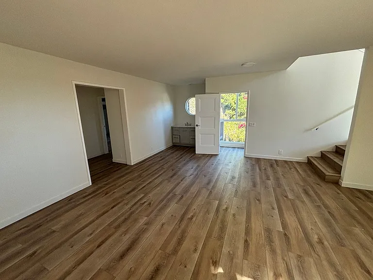 827 Cheltenham Rd — Photo 18