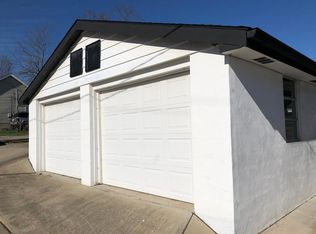 1015 Oak Hill Dr, Lexington, KY 40505